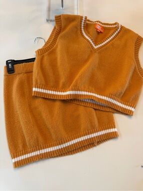 Unbranded Mustard Knit Vest and Skirt Set with White Stripe